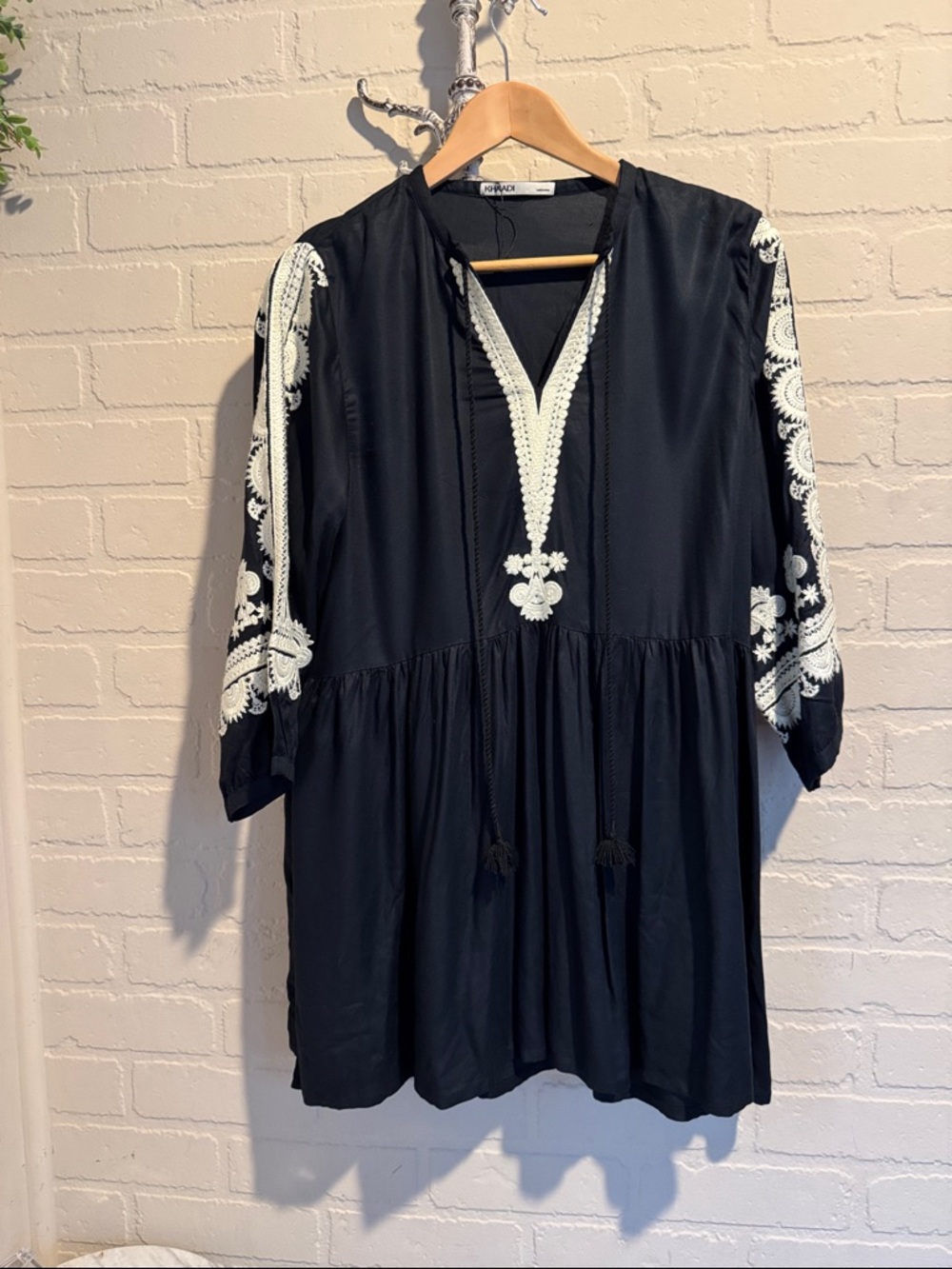 Khaadi dress Black ivory medium Embroidered V Neck Peasant